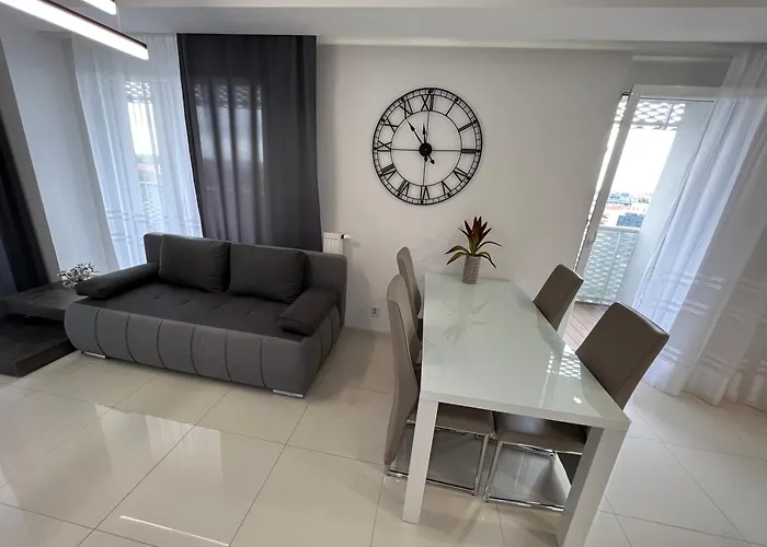 I&m Sikorskiego 아파트